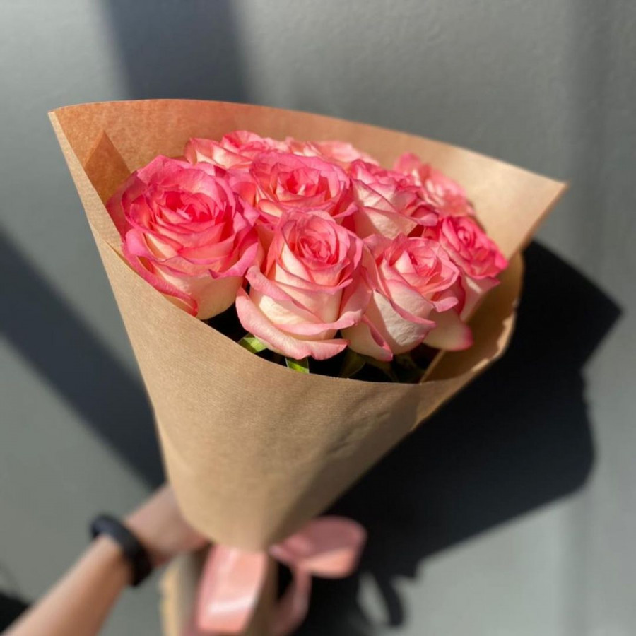 Букет из 9 розовых роз "Шепот" - фото 2