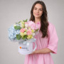 Композиция из гортензии в коробке «Пастель» — вид 3